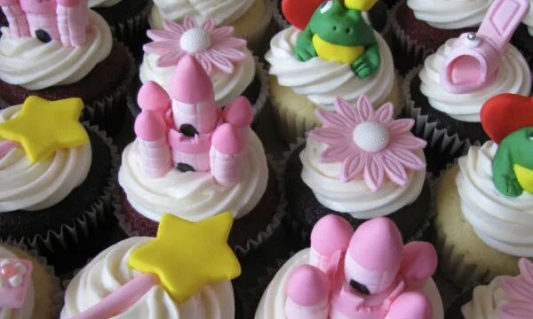 Cupcakes at 100th episode of Stacking Benjamins podcast