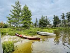 Each houseboat is required to have a motorized fishing boat. You can bring your own or rent.